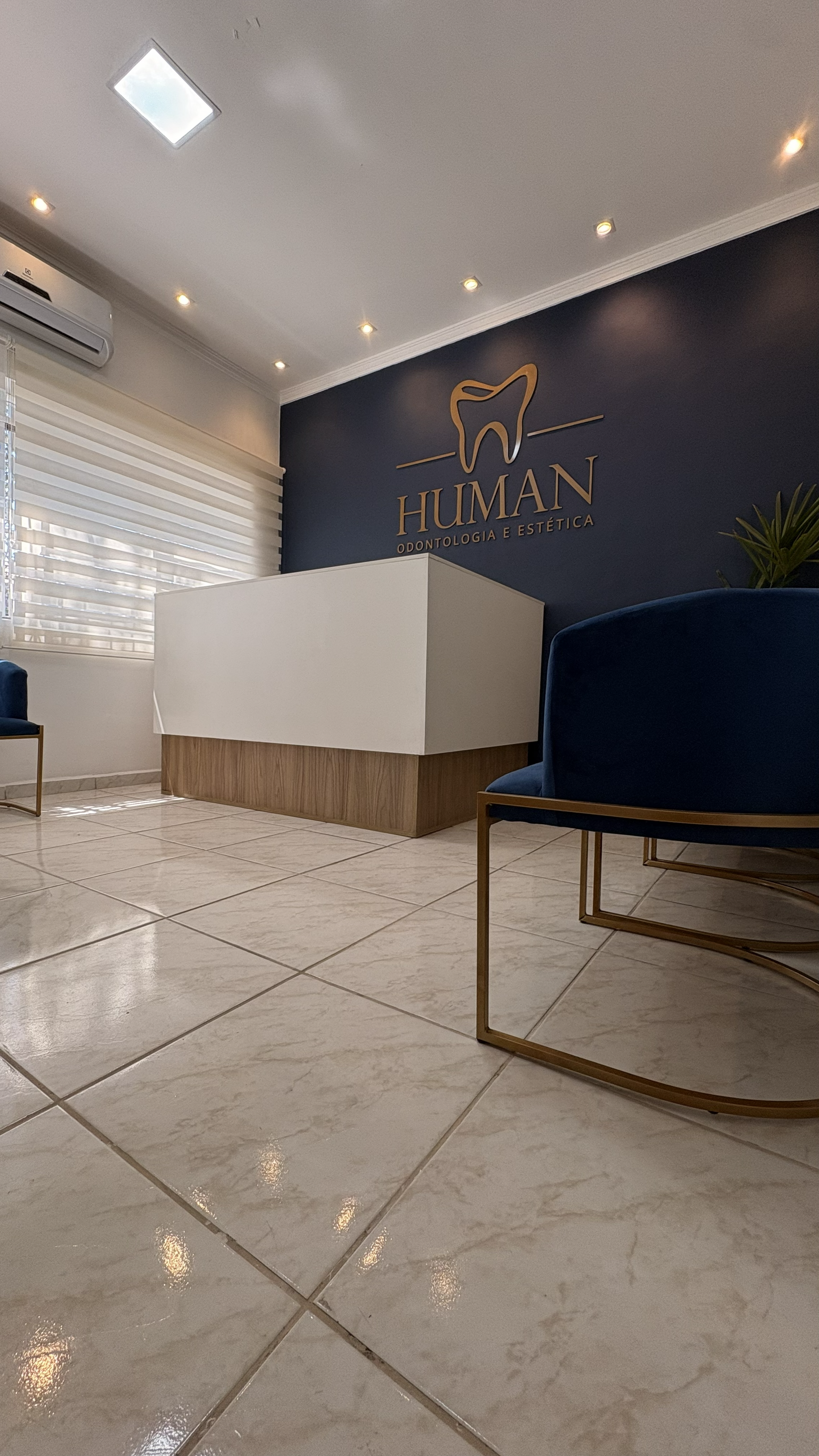 Detalhes e ambientação serena da Human Odontologia